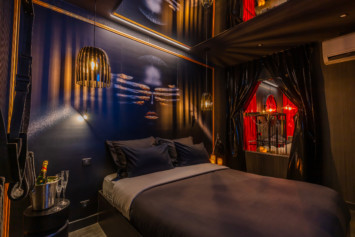 Chambre Secrets Lovehotel à Paris