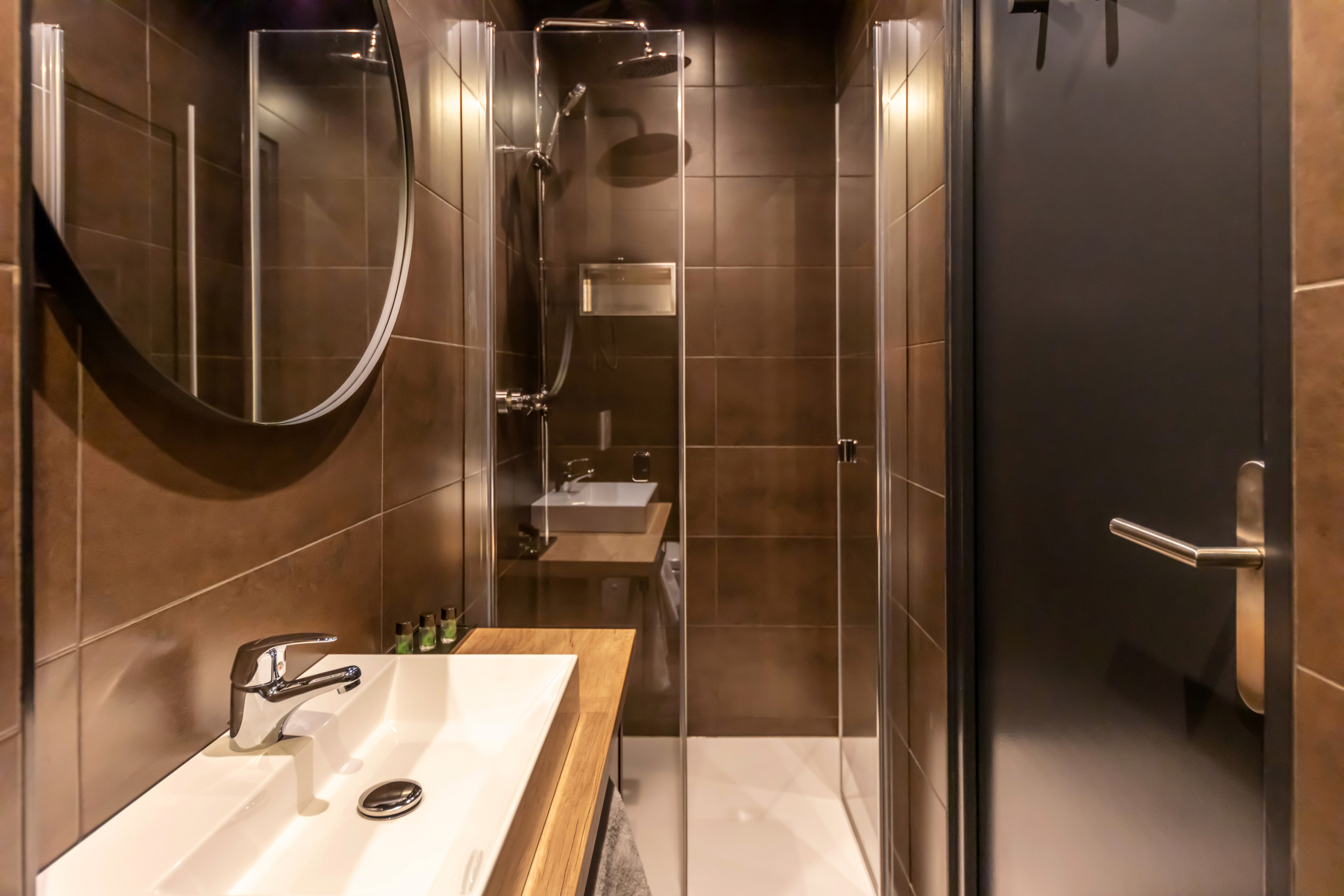 chambre tout confort à l'heure ou à la nuit en plein centre de Paris
