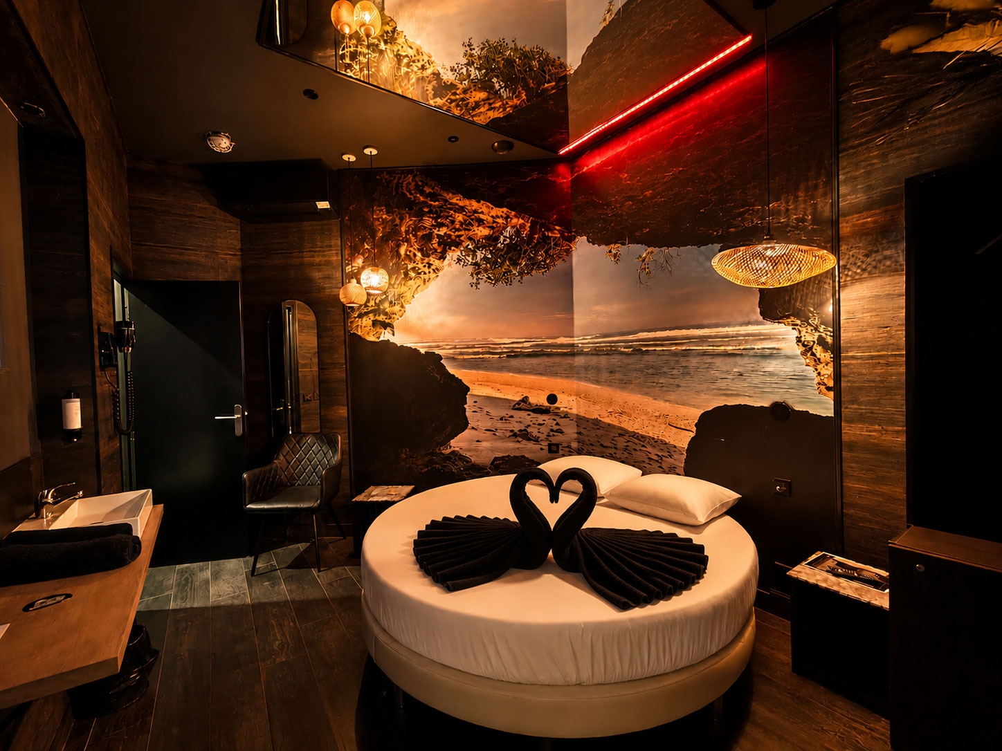 la plage lovehotel